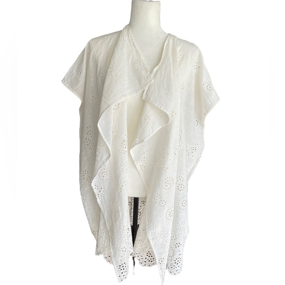 J.CREW (Spring 2020) Open beach poncho in eyelet size M/L - Picture 8 of 10